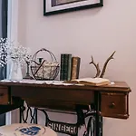 Luxury Downtown Mit Garage Грац