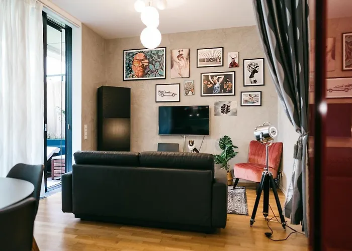 Luxury Downtown Mit Garage Daire